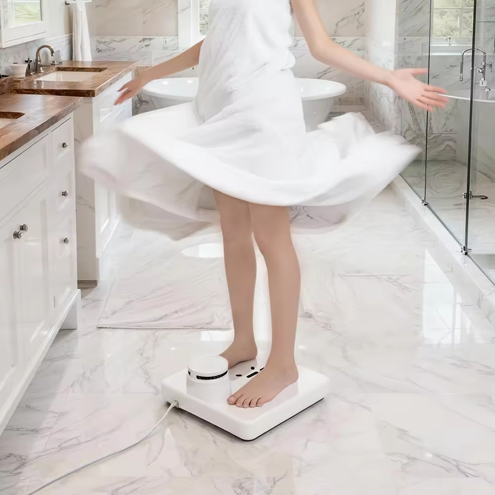 SB-9708 Electric Full Body & Foot Dryer with Heating Function scenario